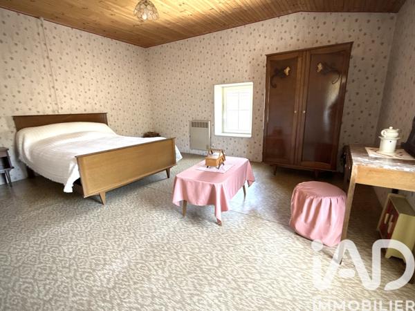 Maison à vendre 6 pièces 141 m² Brioux-sur-Boutonne