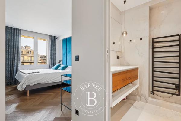 Paris 16ème, Appartement 1 Chambre -  74 m² à vendre