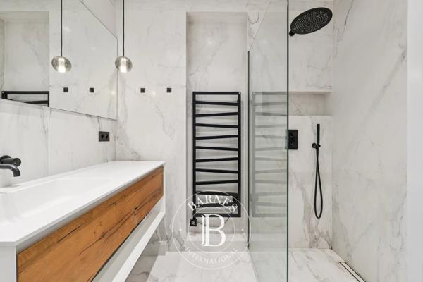 Paris 16ème, Appartement 1 Chambre -  74 m² à vendre