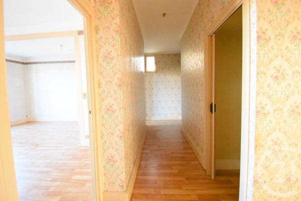 Appartement T3 à vendre  3 pièces - 87,71 m2 VICHY - 03