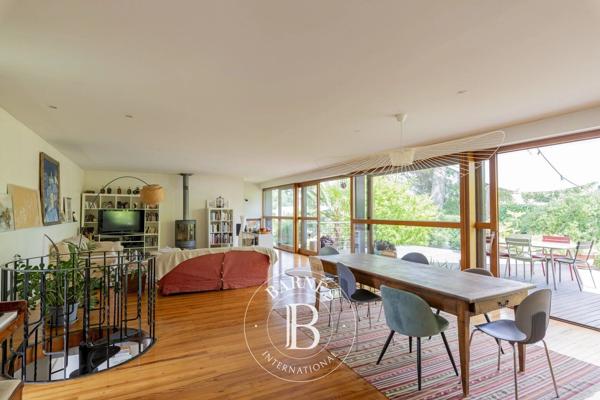 Talence, Maison 5 Chambres -  274 m² à vendre