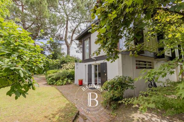 Talence, Maison 5 Chambres -  274 m² à vendre