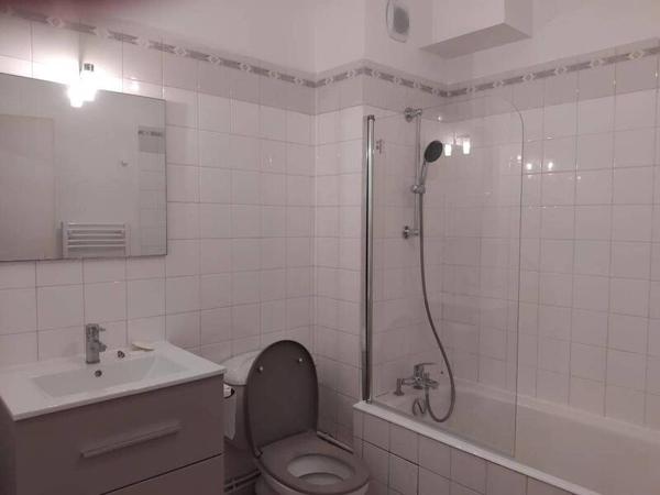 Appartement 1 pièce                                        - 38000 Grenoble Réf : 4588