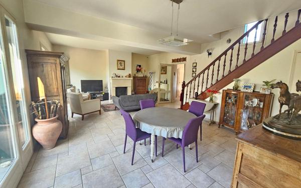 Maison à vendre    5 pièces •  Porcheville