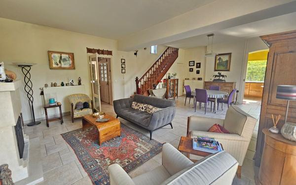 Maison à vendre    5 pièces •  Porcheville