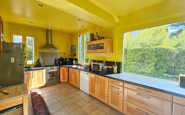 Maison à vendre    5 pièces •  Porcheville