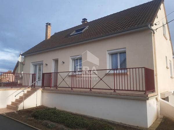 Maison Charmes 7 pièce(s) 117 m2  - 5 chambres