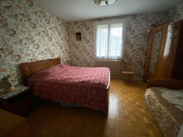 Maison à vendre à Villedieu-sur-Indre dans l'Indre (36320), ref : 1051991