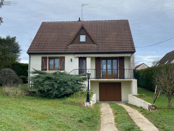 Maison à vendre à Villedieu-sur-Indre dans l'Indre (36320), ref : 1051991