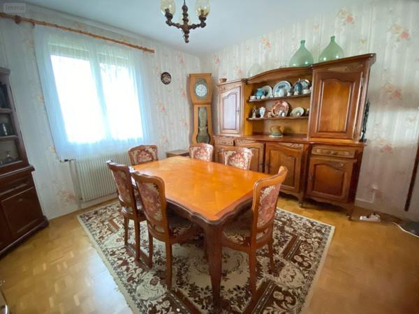 Maison à vendre à Villedieu-sur-Indre dans l'Indre (36320), ref : 1051991