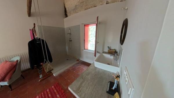 TRIPLEX DE CARACTERE AVEC PATIO : IDEAL POUR UN PROJET DE CHAMBRES D'HÔTES !