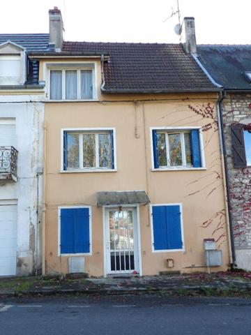 Maison Blanzy 6 pièce(s) 126 m2 (divisé en 2 appartements)