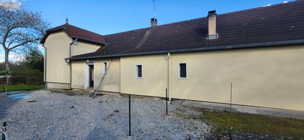 Maison rurale à vendre à Le Fay en Saône-et-Loire (71580), ref : YM50