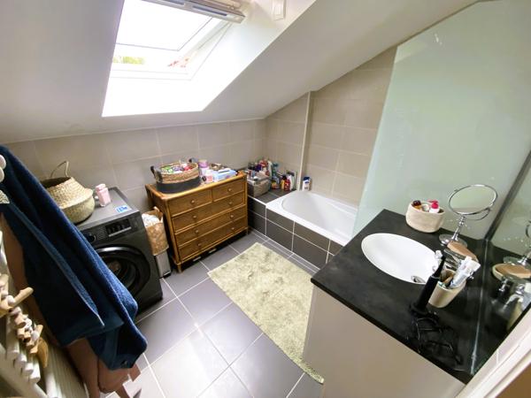 Vieux Seynod   Appartement T3 avec terrasse plein sud