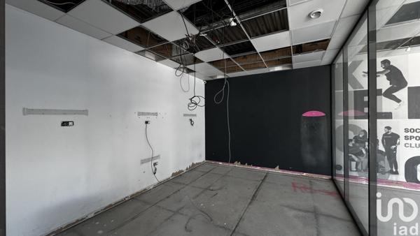 Location local d’activité 380 m² Éguilles