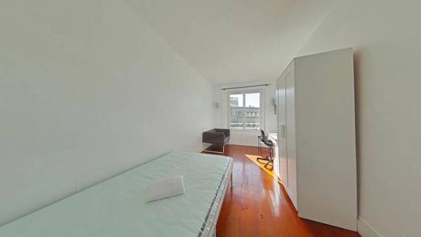 Appartement 1 pièce                                        - 42100 Saint-Étienne Réf : 11807