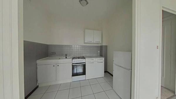 Appartement 1 pièce                                        - 42000 Saint-Étienne Réf : 12522