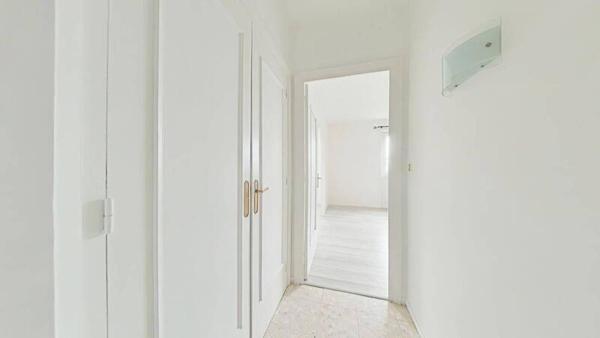Appartement 1 pièce                                        - 42000 Saint-Étienne Réf : 12522