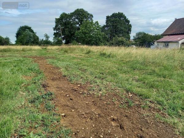 Terrain à Batir à vendre à Fère-en-Tardenois dans l'Aisne (02130), ref : 02040-163