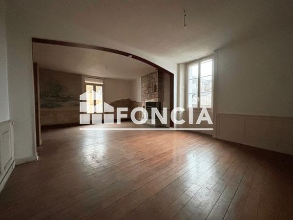 À vendre Appartement 3 pièces 88 m² - Laval 53000