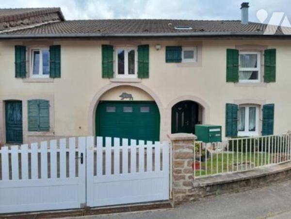 Ancienne ferme rénovée avec gîte