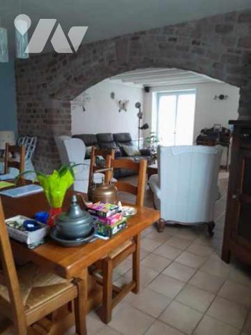 Ancienne ferme rénovée avec gîte