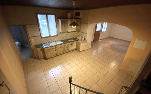 Maison à vendre    4 pièces •  Mallemort