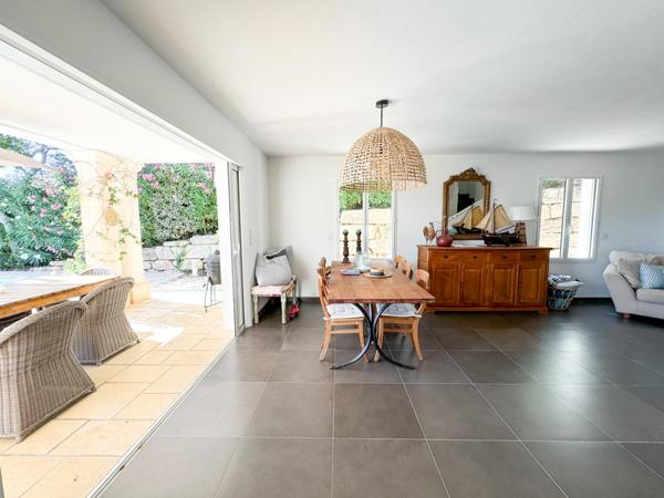 Maison à vendre  5 pièces - 140 m2 CAVALAIRE SUR MER - 83