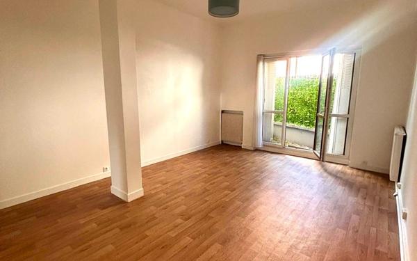 Appartement à louer    2 pièces •  Asnières-sur-Seine