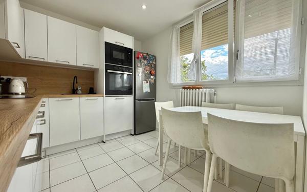 Maison à vendre    5 pièces • 90 m2 Dijon