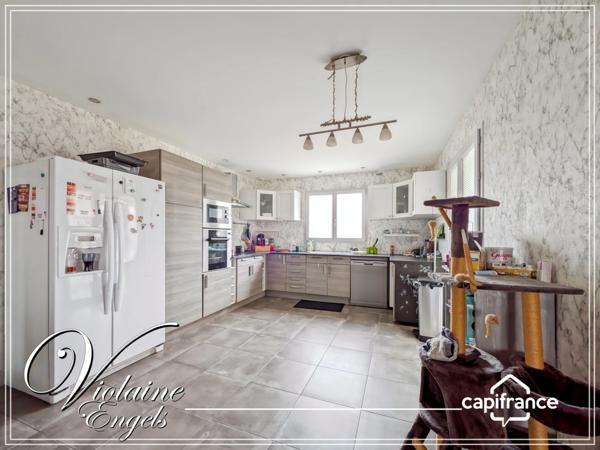 Maison de plain-pied 115 m² – 4 chambres – Jardin avec piscine – Argens-Minervois