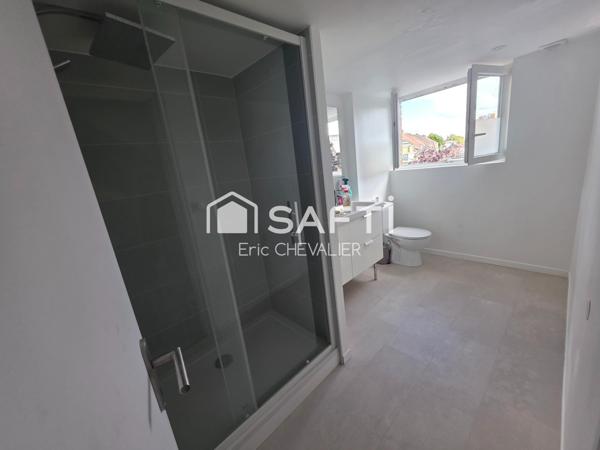 4 chambres,2 sdb,cour,investisseur,métro