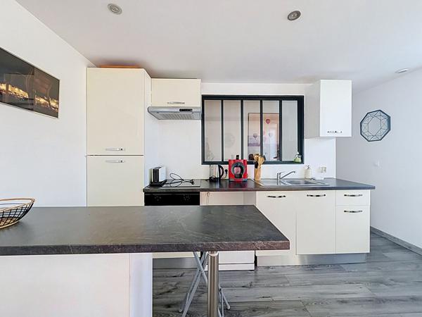 A LOUER - Appartement meublé Triplex sur La Rochelle