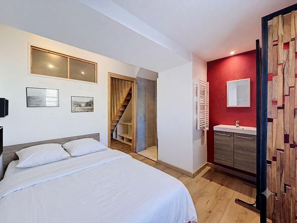 A LOUER - Appartement meublé Triplex sur La Rochelle