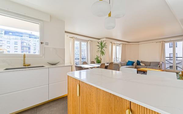 Appartement à vendre    4 pièces • 92,87 m2 Charenton-le-Pont