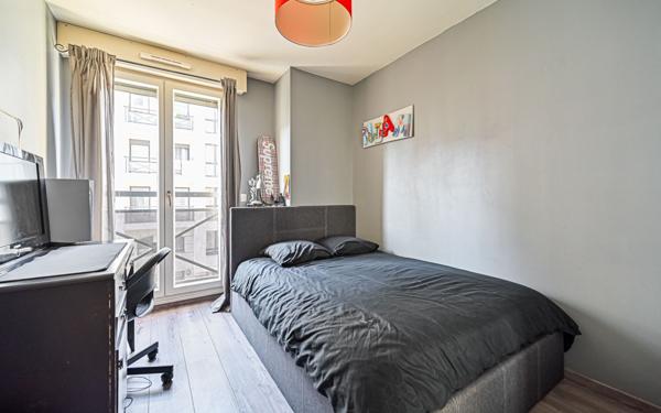 Appartement à vendre    4 pièces • 92,87 m2 Charenton-le-Pont