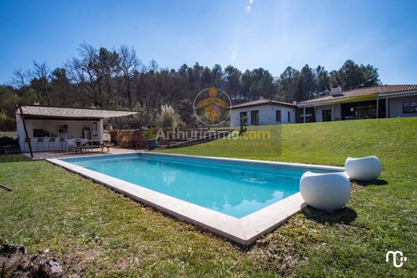 Vente Maison 5 pièces 177 m2 à Meyreuil