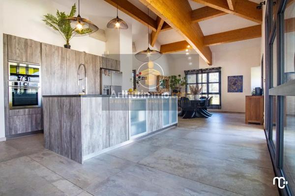 Vente Maison 5 pièces 177 m2 à Meyreuil