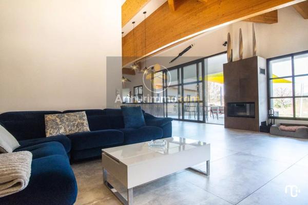 Vente Maison 5 pièces 177 m2 à Meyreuil