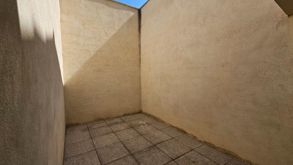 Appartement Nimes 2 pièce(s) 52.42 m2