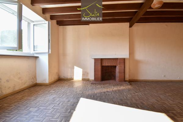 Longère au calme avec deux logements et dépendances