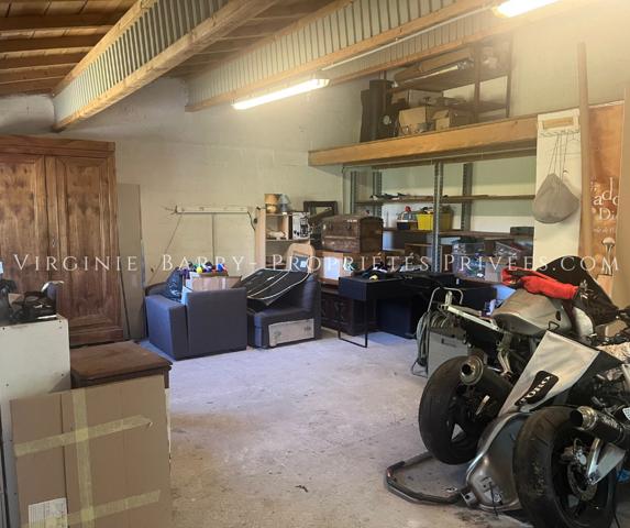 MAISON FAMILIALE NON MITOYENNE PROCHE COMMERCES ET ECOLES