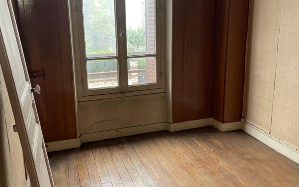 Maison à vendre    6 pièces • 90 m2 Saint-Maur-des-Fossés