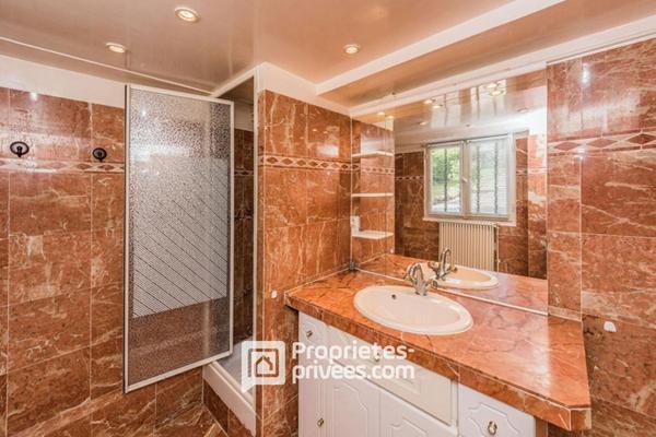 Propriété rare à quelques minutes de Paris