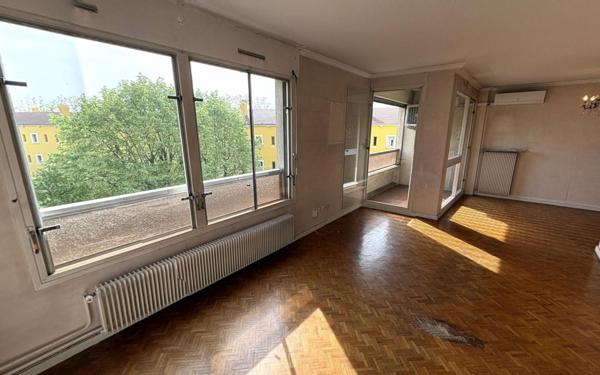 Appartement à vendre    3 pièces • 69 m2 Lyon 7