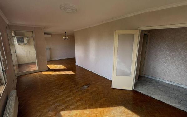 Appartement à vendre    3 pièces • 69 m2 Lyon 7
