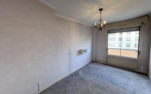 Appartement à vendre    3 pièces • 69 m2 Lyon 7