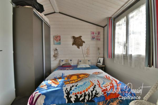 Chalet 4 pièces avec véranda, jardin sans vis-à-vis et piscine