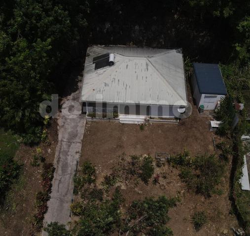 Maison traditionnelle  90m 2 MORNE A L'EAU