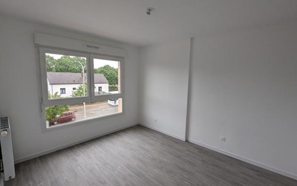 Appartement à vendre    2 pièces • 44 m2 Chenôve